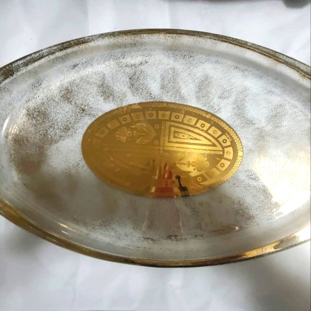 Vintage Pyrex Culver Seville Gold Oval Serving Bowl. Oven use only.